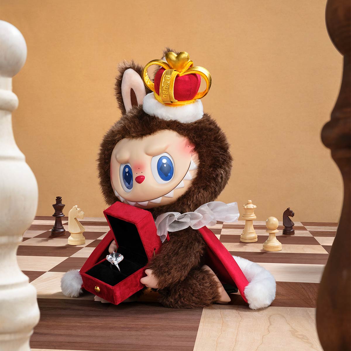 Peluche Labubu Vinyl Plush Doll – Let’s Checkmate Series