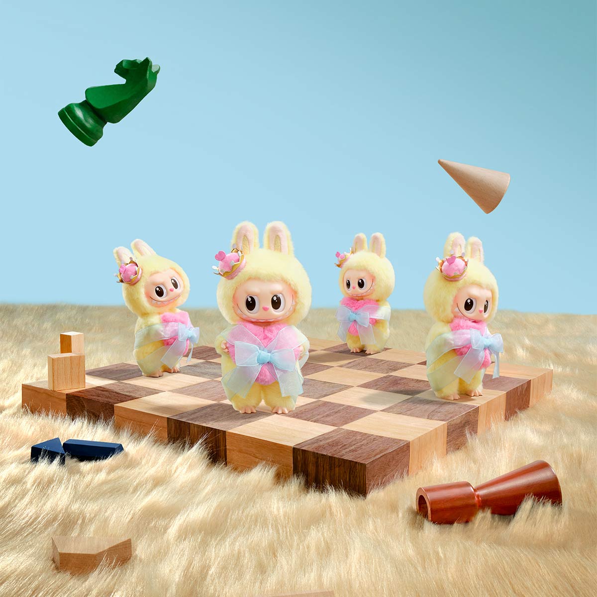 Peluche Labubu Vinyl Plush Hanging Card – Let’s Checkmate Series